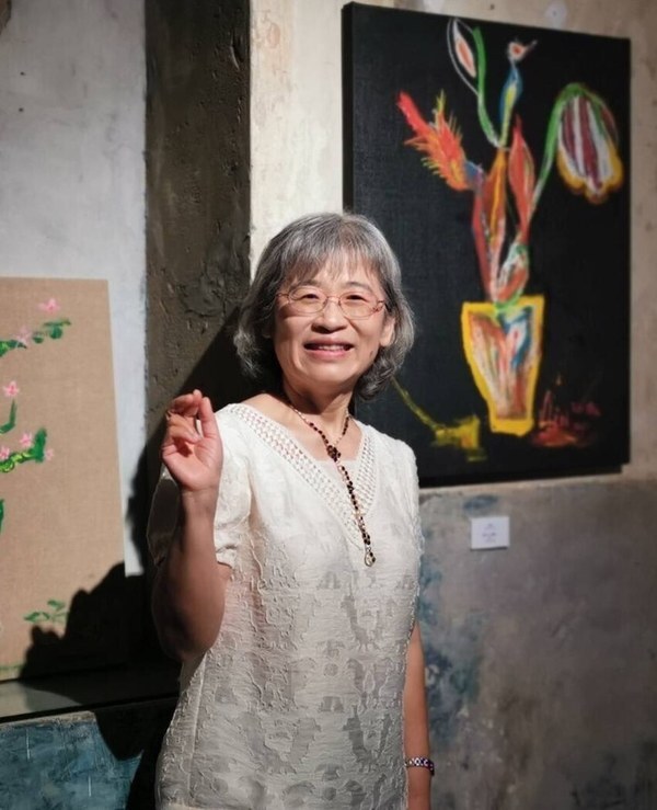 顏妙芬教授